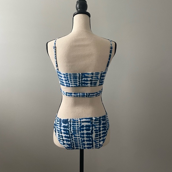 Blue bathing suit - Picture 2 of 2